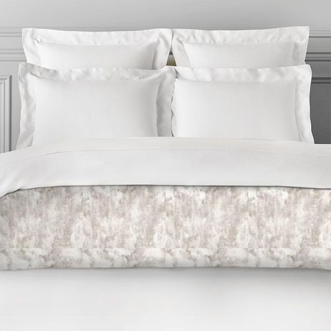 Crush Pearl Bed Runner