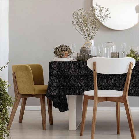 Onda Ebony Tablecloth