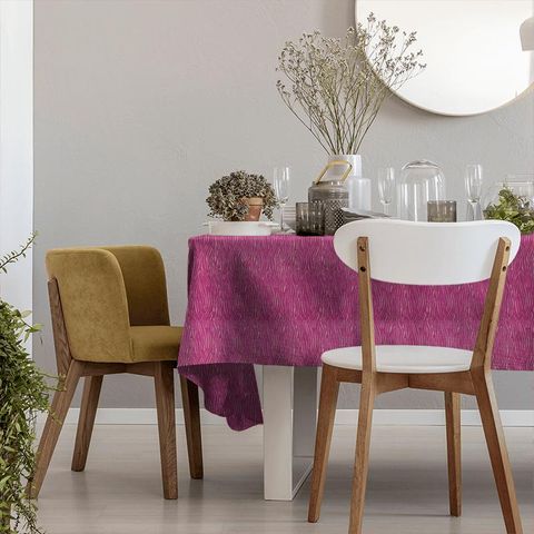 Onda Fuchsia Tablecloth
