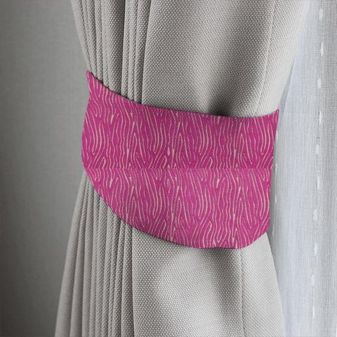 Onda Fuchsia Tieback