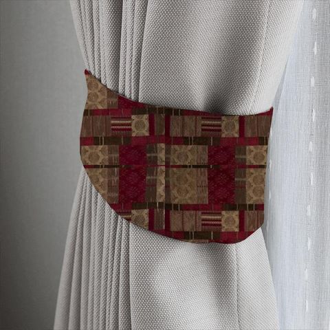 Prague Rosso Tieback