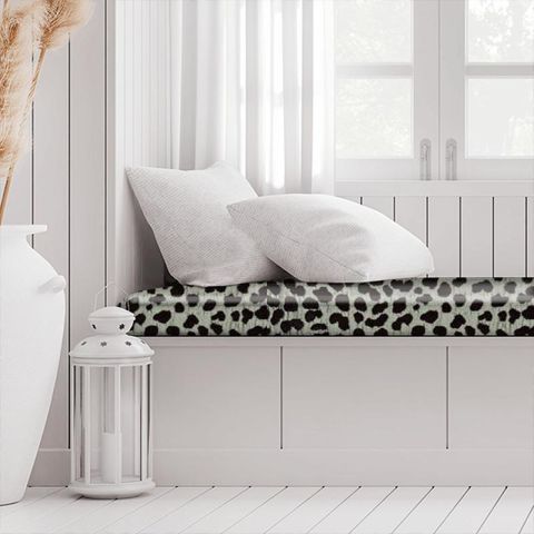 Serengeti Silver Box Cushion