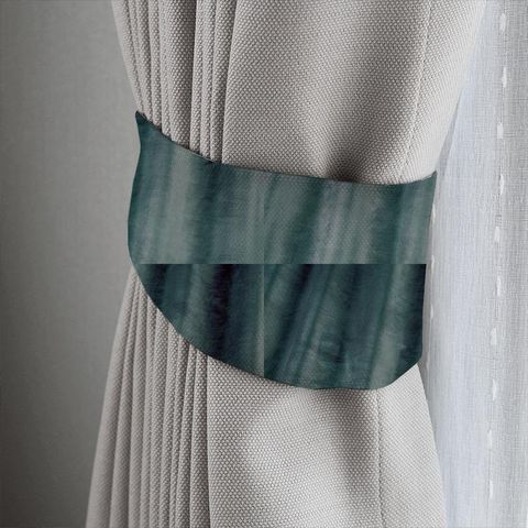Belvoir Azure Tieback