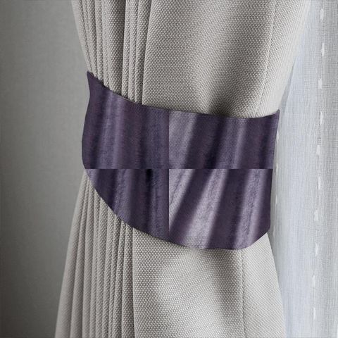 Passion Dewberry Tieback