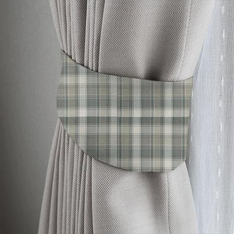 Argyle Natural Tieback