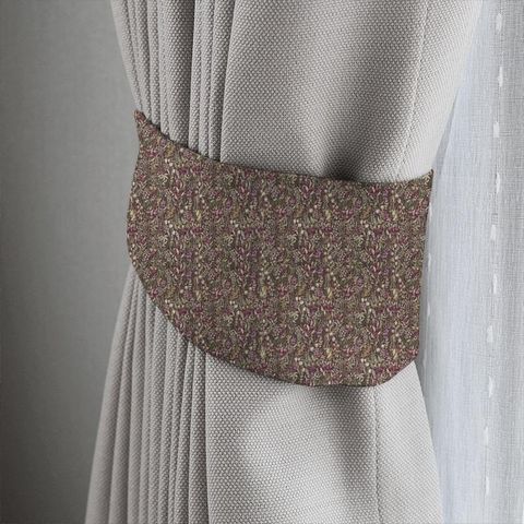 Kelmscott Claret Tieback