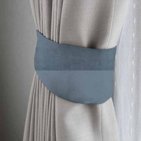 Geneva Azure Tieback