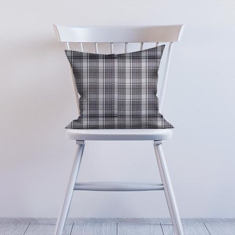 Strathmore Granite Cushion