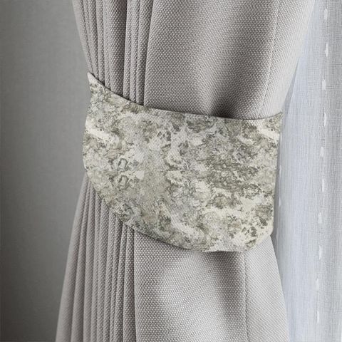 Marmo Pebble Tieback