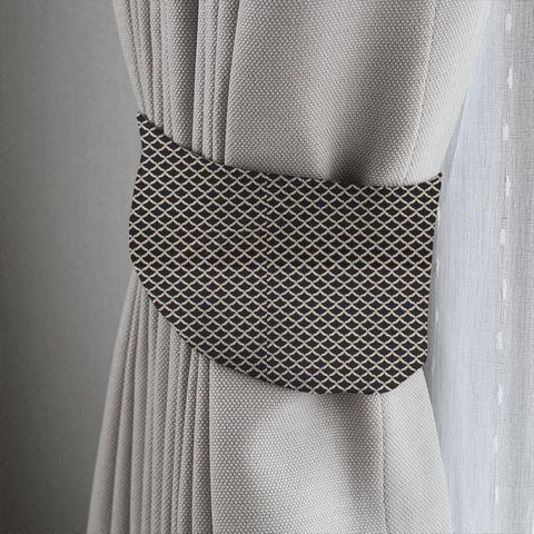 Reggio Ebony Tieback