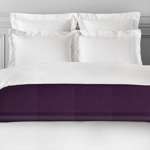 Highlander Berry Bed Runner