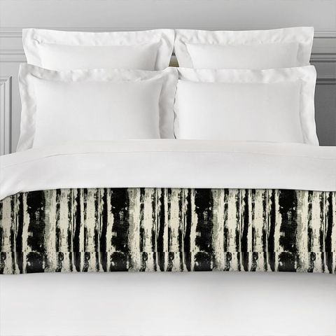 Bw1038 Black / White Bed Runner