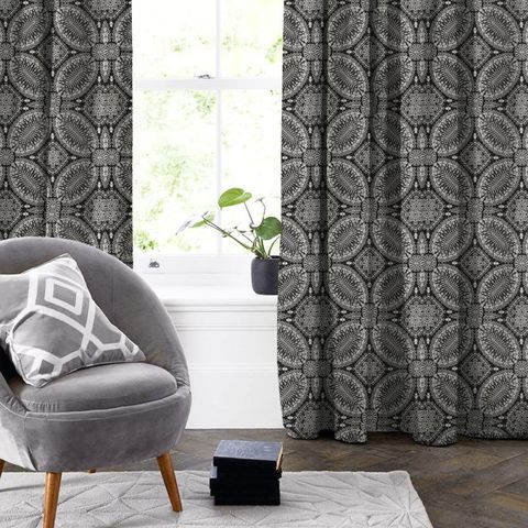 Bw1007 Black / White Made To Measure Curtain