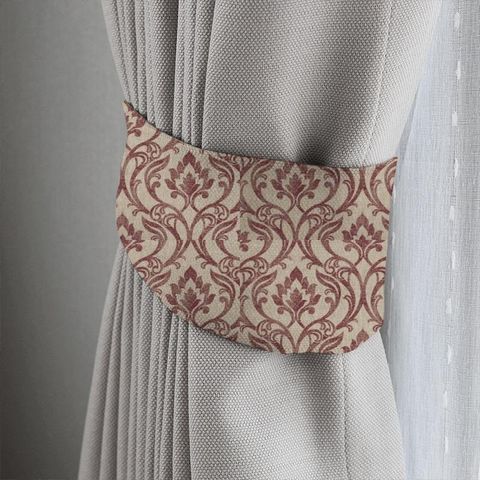 Leyburn Spice Tieback