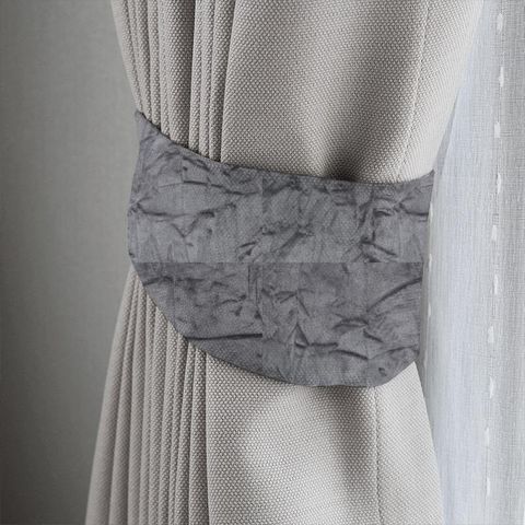 Sylvana Smoke Tieback