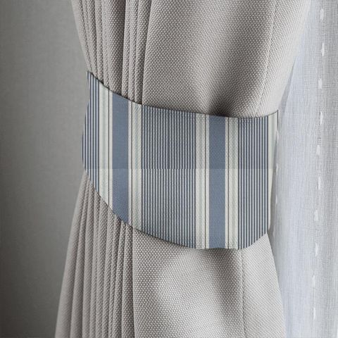 Sail Stripe Cloud Tieback