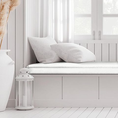 Alaska Pearl Box Cushion