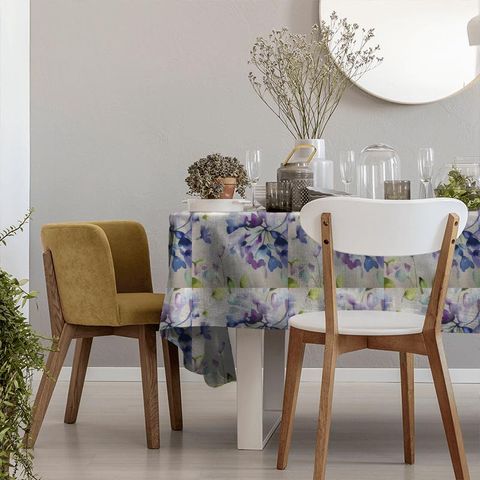 Clovelly Violet Tablecloth