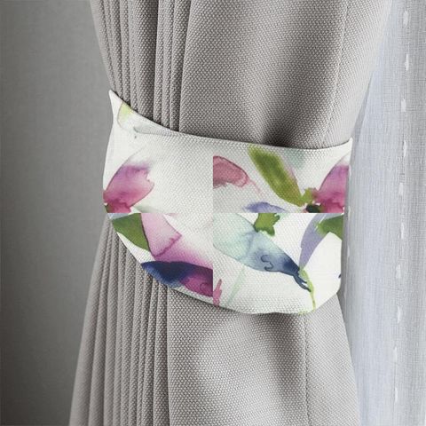 Naura Summer Tieback