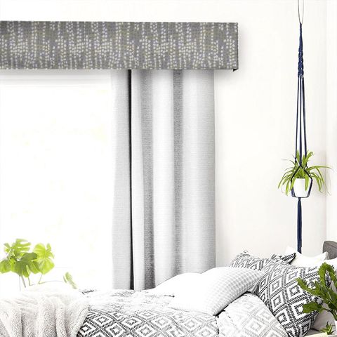 Orton Corriander Pelmet