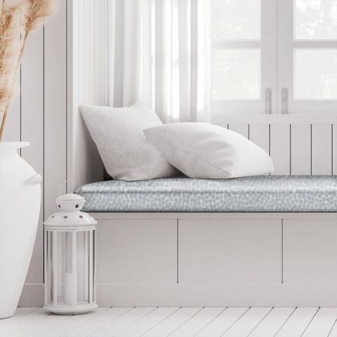 Pebble Ice Box Cushion