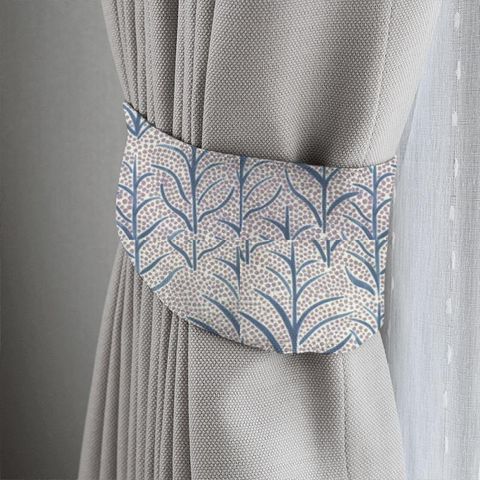 Simba Print Grape Tieback