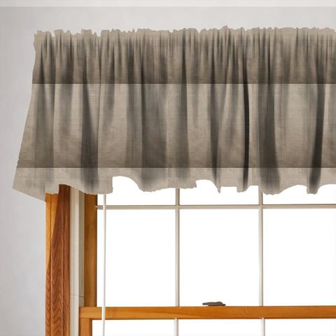 Imagination Camel Valance