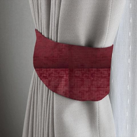 Imagination Cardinal Tieback