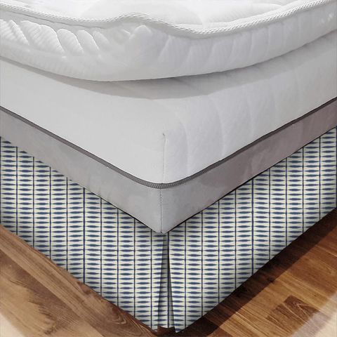 Shibori Indigo / Linen Bed Base Valance