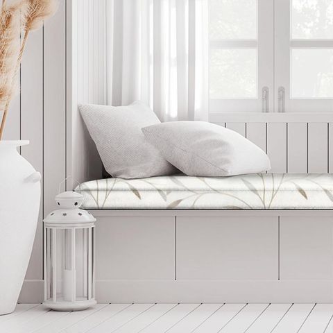 Pietra Pearl Box Cushion