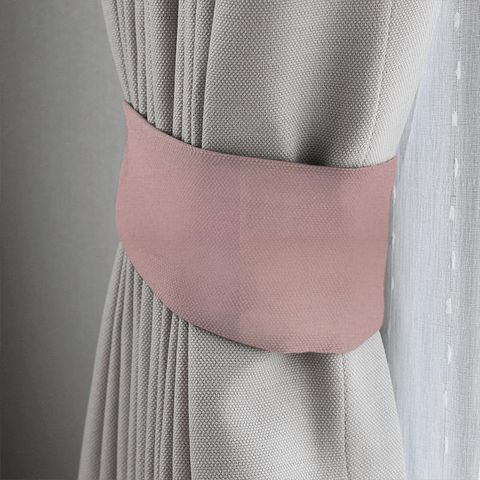 Carnaby Blush Tieback