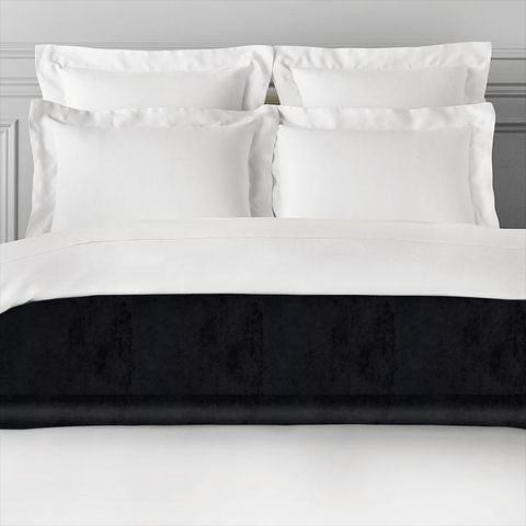 Opulence Noir Bed Runner