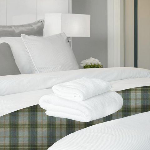 Wool Plaid Saltburn Bed Runner