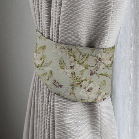 Isabelle Duckegg Tieback