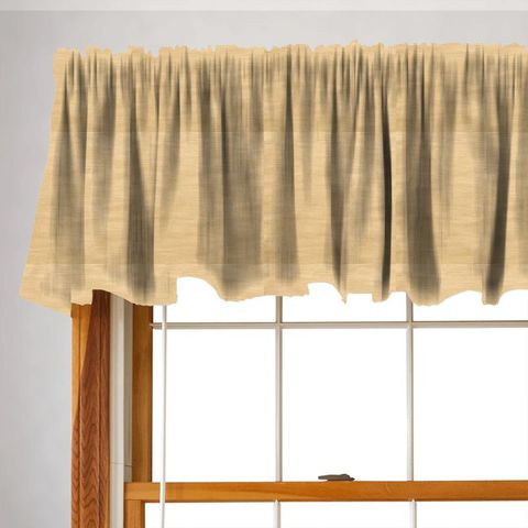 Halo Straw Valance