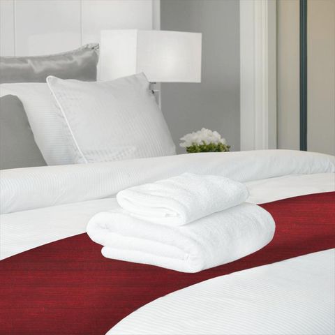 Komodo Silk Cherry Bed Runner