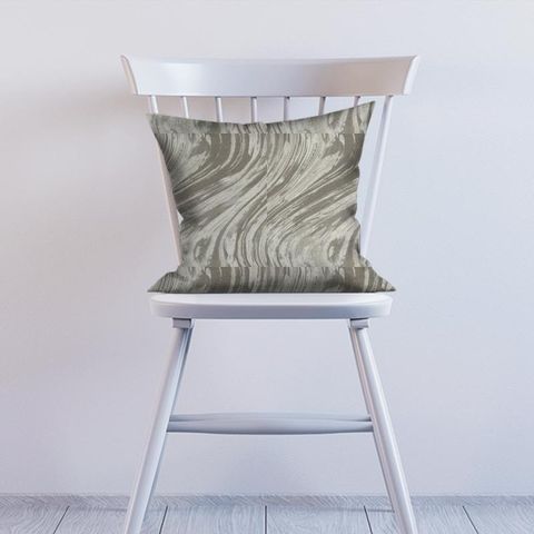 Agata Taupe/Ivory Cushion