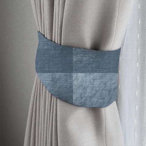 Allure Mineral Tieback