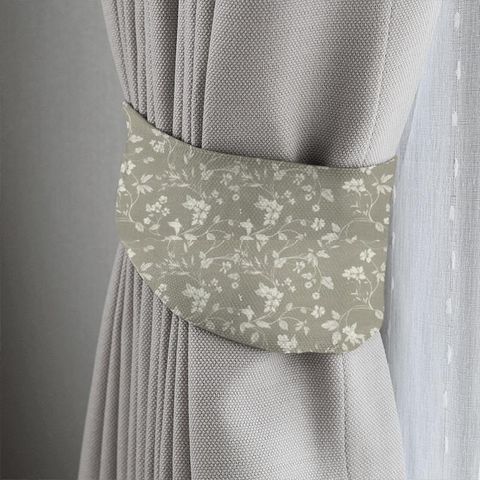 Etched Vine Linen Tieback