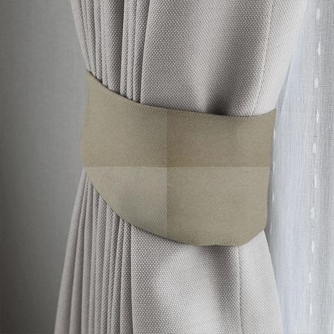 Canvas Putty Tieback