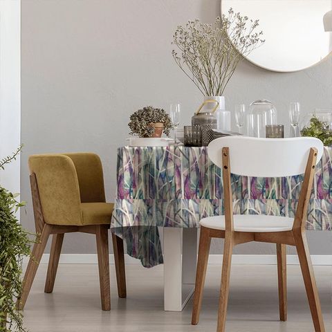 Woodbury Loganberry Tablecloth