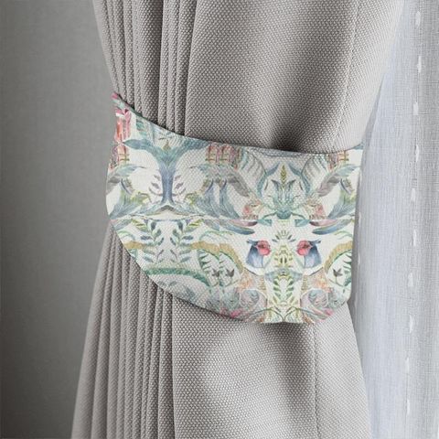 Netherton Loganberry Tieback