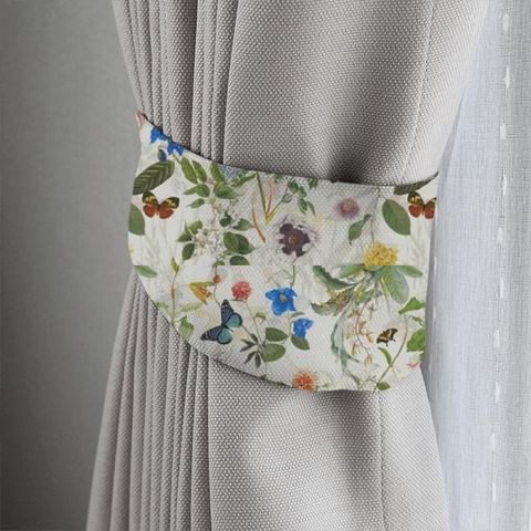 Secret Garden Cream Tieback