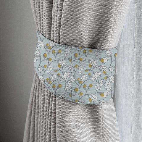 Acorn Trail Duckegg Tieback