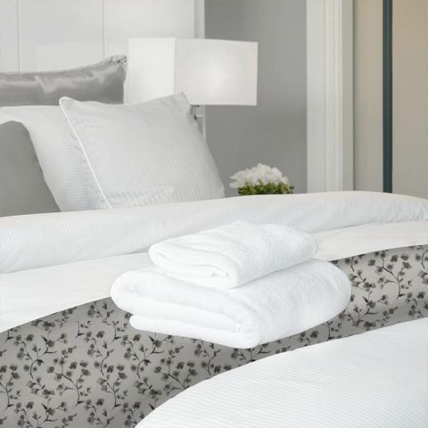 Como Grey Bed Runner