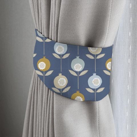 Pepino Sky/Cinnamon/Ink Tieback