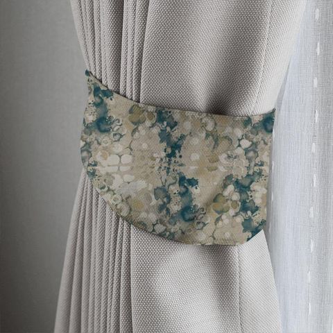 Laverne Duckegg Tieback