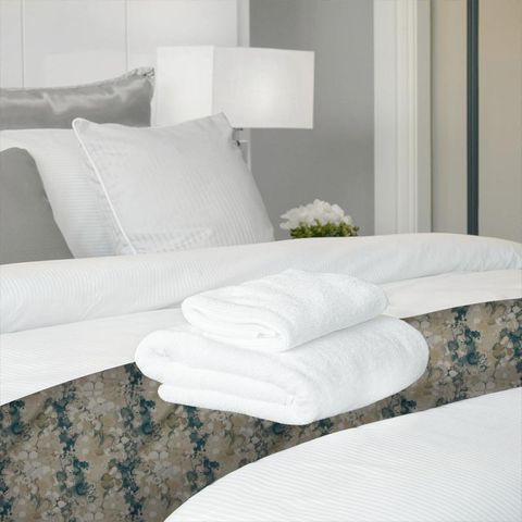 Laverne Duckegg Bed Runner