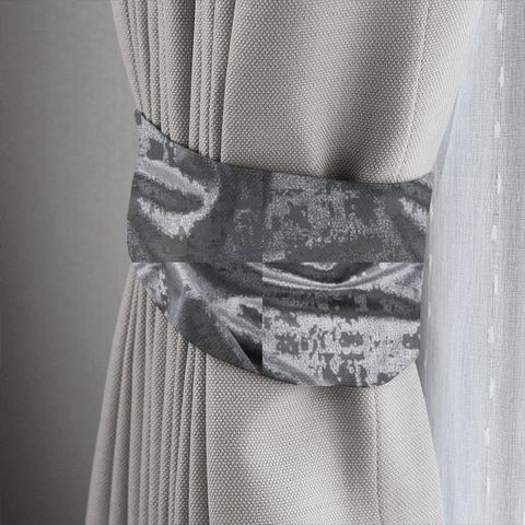 Mercury Dove Tieback