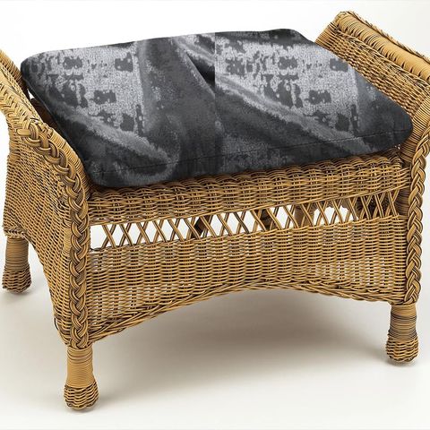 Mercury Dove Box Cushion